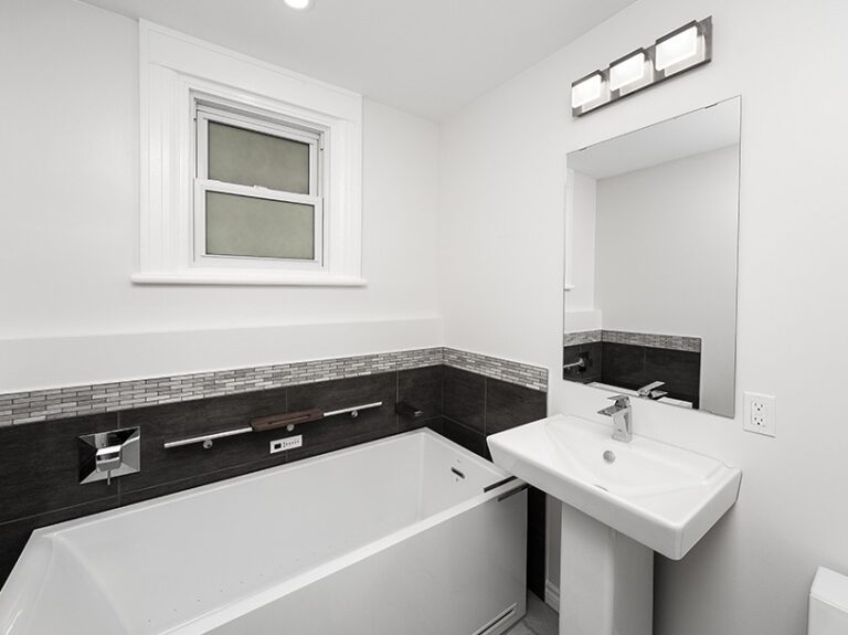 Ottawa Bathroom Renovation Caroline 9 Westend
