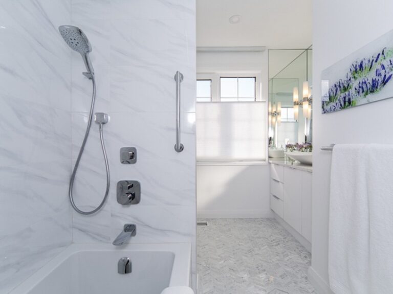 monochromatic bathroom
